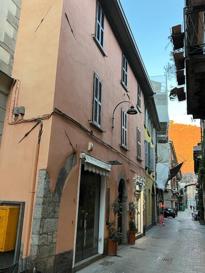 Larius Apartment Como Exterior photo